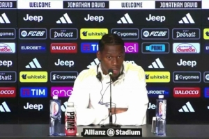 开云-戴维：加盟尤文一直是我的梦想 选择30号球衣是想纪念父亲