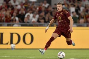 开云官网-英媒：利兹联有意罗马前锋多夫比克，目前尚未提出报价