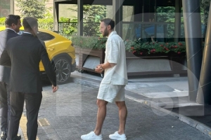 开云体育官网-记者：恰尔汗奥卢昨晚抵达伊斯坦布尔，今天将进行一些转会谈判