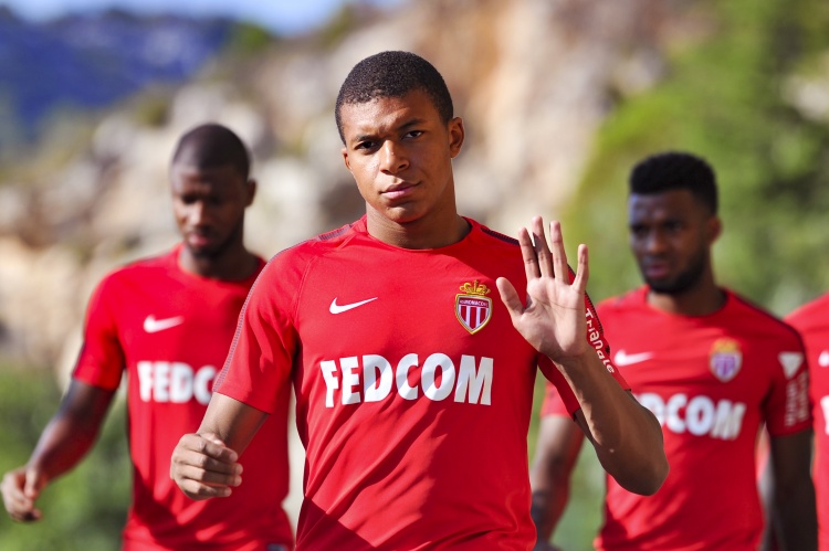 kaiyun-姆巴佩再会摩纳哥：回顾单季28球巅峰表现，率队终结巴黎统治时代