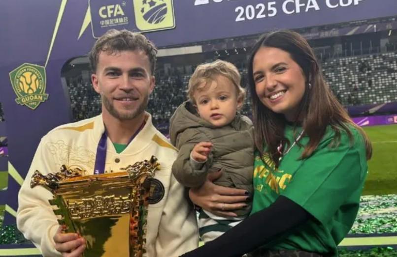 开云体育官网-古加：想把中国的网购送货服务带回来，中国人的庆祝有点“冷漠”